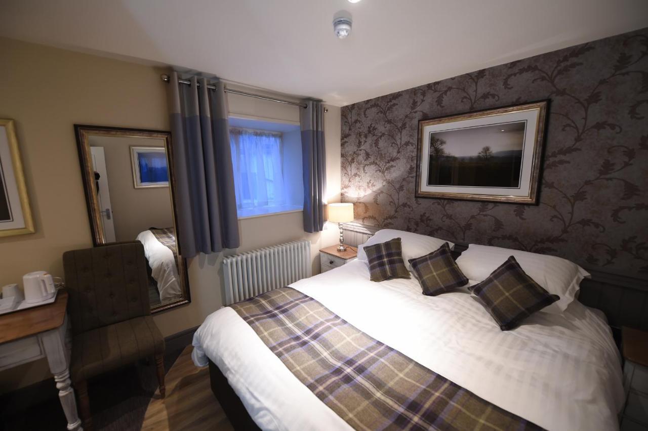 Kings Arms Hotel Holme  Exteriör bild